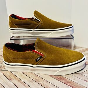 VANS Classic Slip On Cozy Hug M 5 W 6.5 Brown Suede Red Sherpa Lined Sneakers